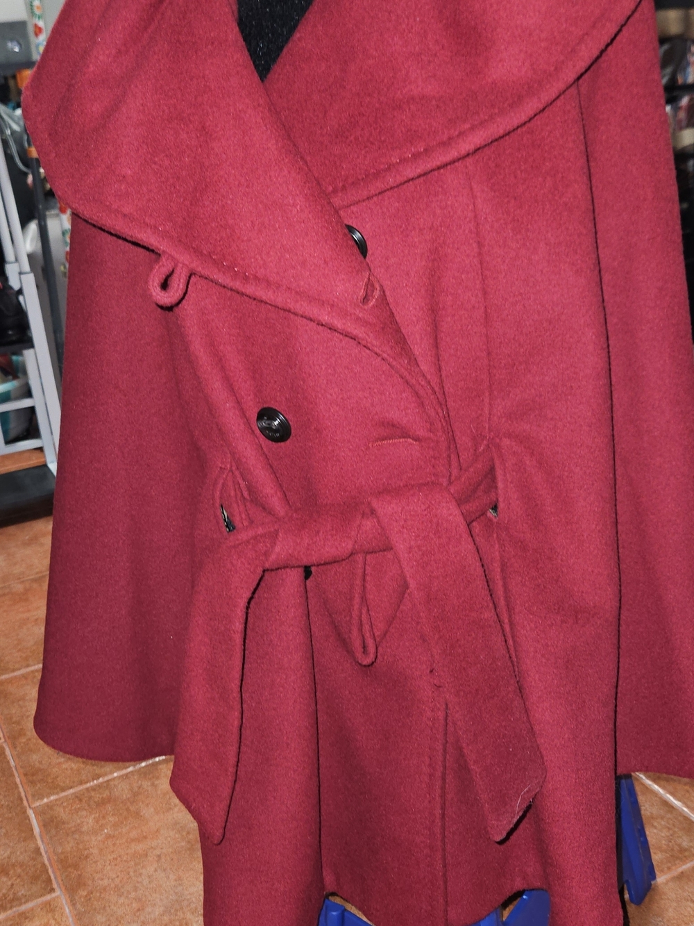 Calvin Klein Crimson Red Wool Blend Belted Double Breasted Cape Coat S/M - Picture 6 of 13